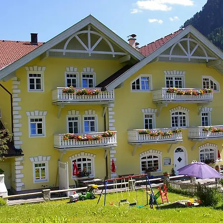 Wildspitz' Apartman *